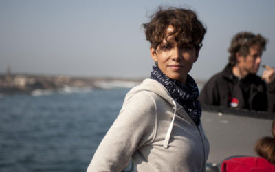 Dark Tide (2012)